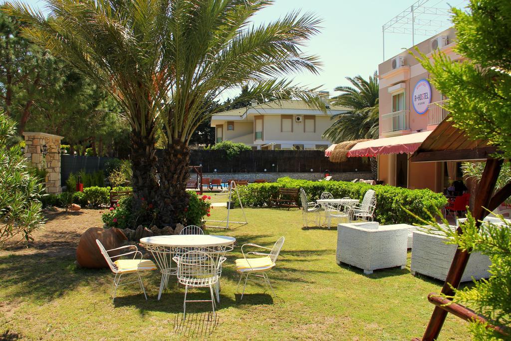 R+ Hotel By Rooms Çeşme Exterior foto